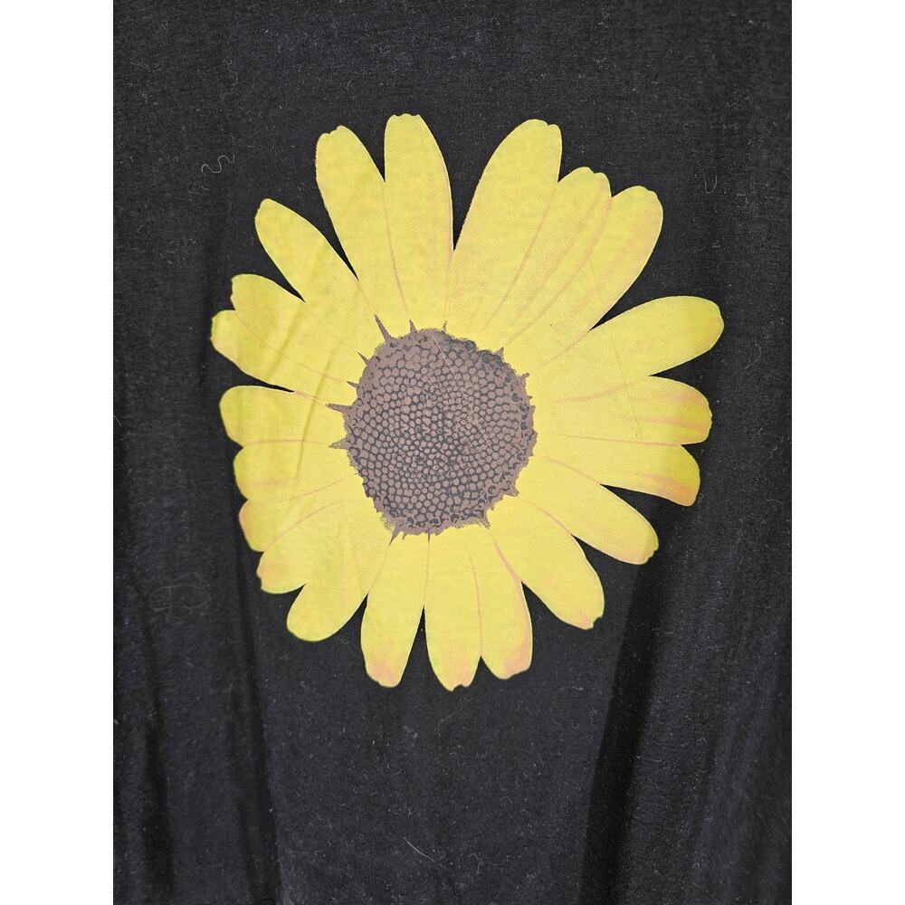 Misslook Womens Sz 2XL Short Sleeve T Shirt Black w/ Sunflower Print - Picture 2 of 4